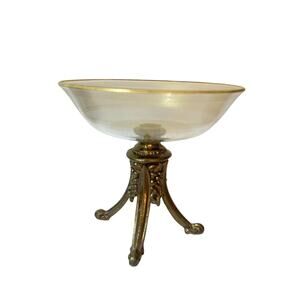 Vtg Ornate Metal Pedestal Soap Dish Antique Brass Tone Removable Glass Dish 5”